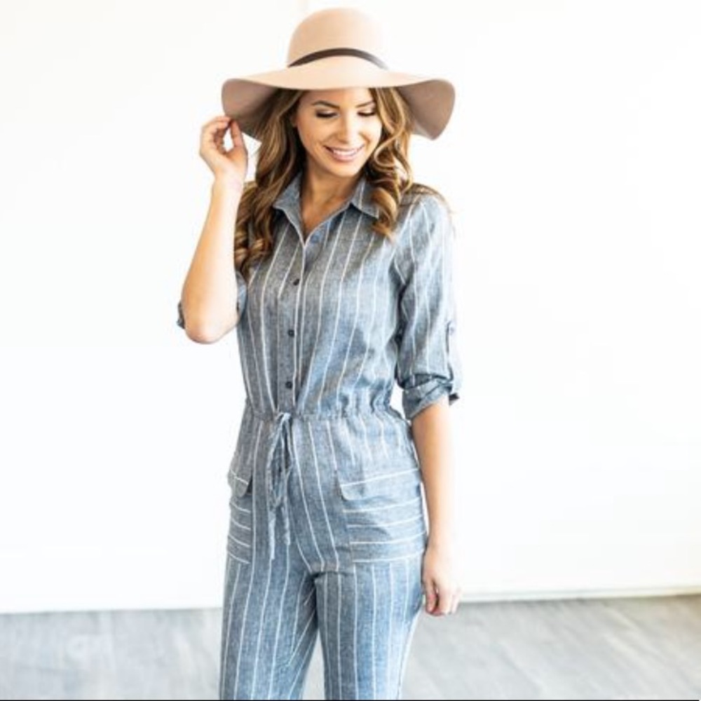 NWT Wren and Ivory nursing-friendly jumpsuit